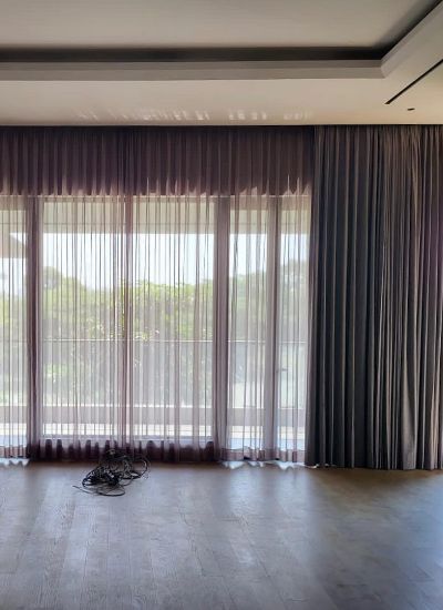 Luxury Motorized Curtain