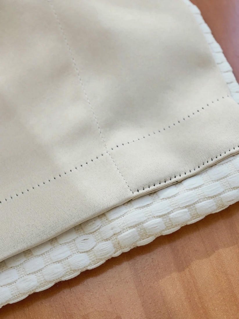 Thermal Curtains “Pearl Drops” – Noise Cancelling, Blackout & Heat Blocking - Image 3